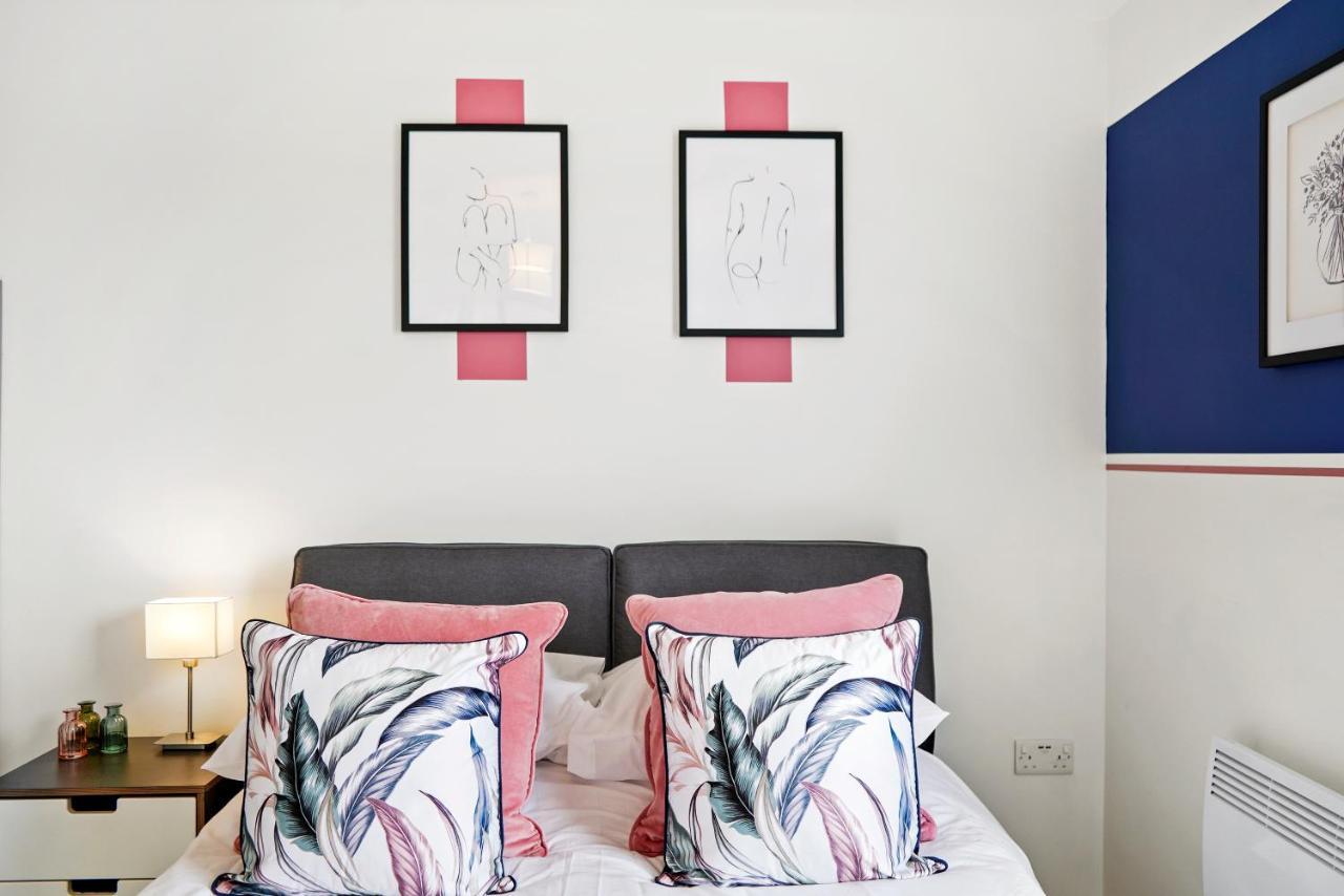 Stunning 2 Bedroom Apartment Leeds  Buitenkant foto